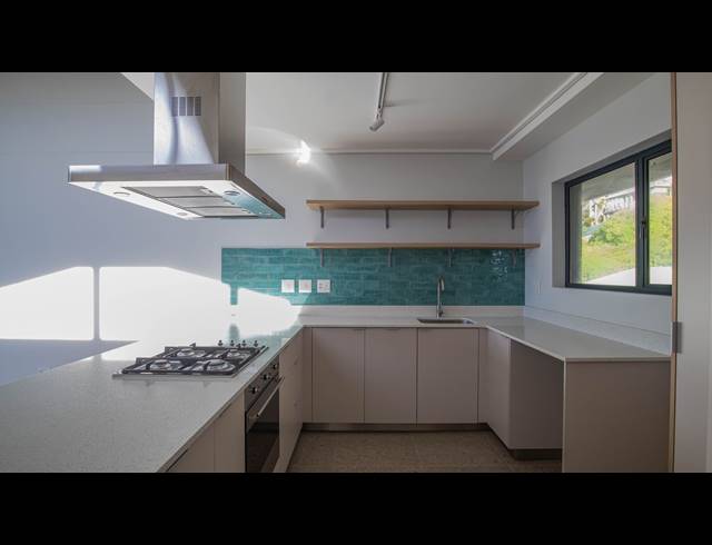 2 BEDROOM APARTMENT FOR SALE IN MUIZENBERG